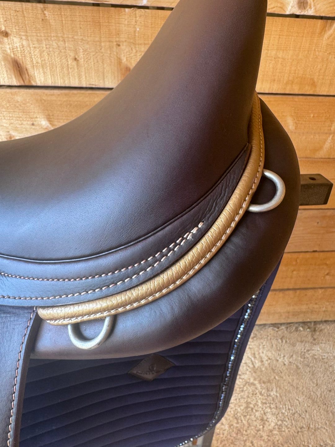 Selle Antares mono quartier 17,5 confort, média 7