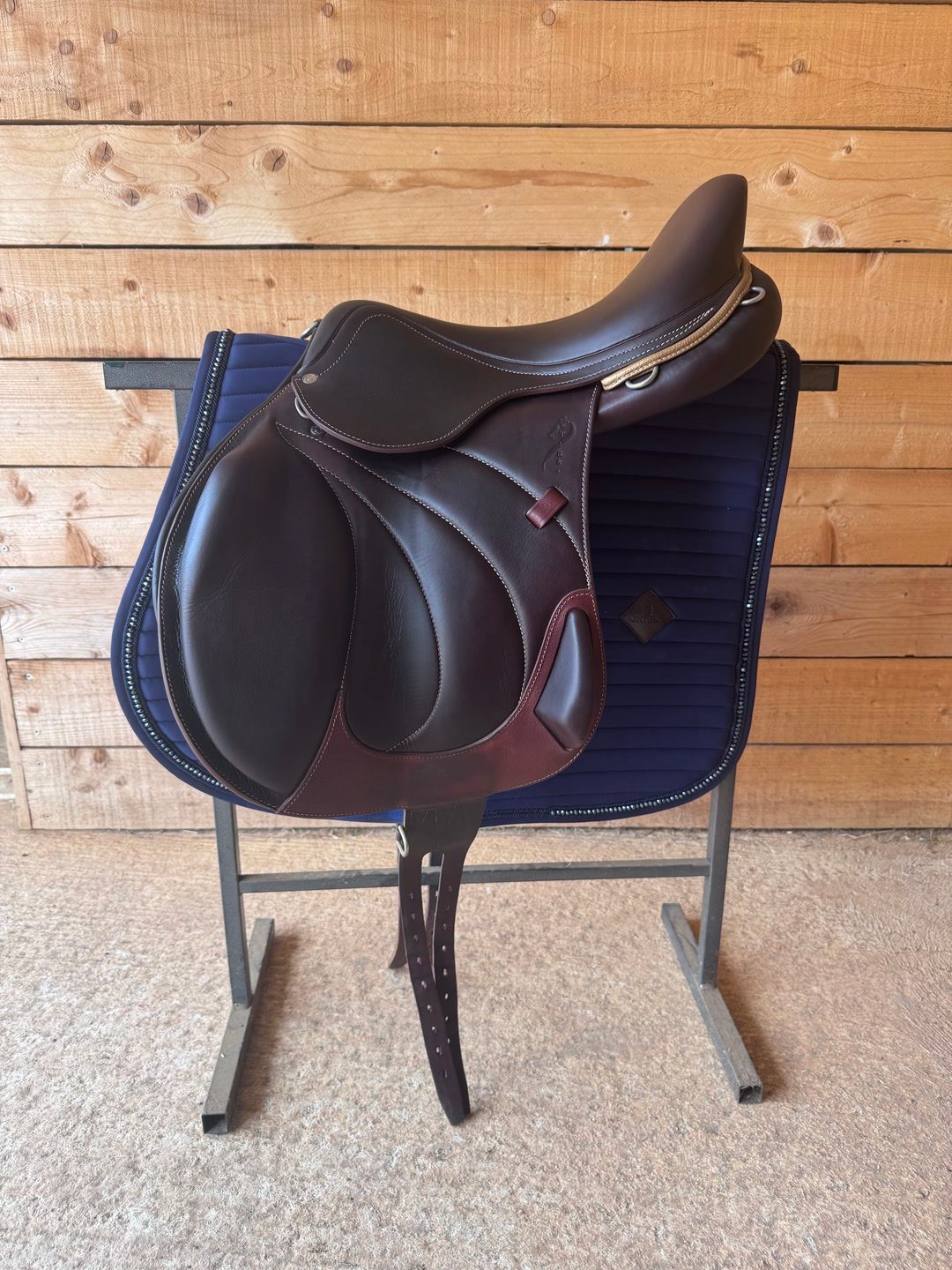 Selle Antares mono quartier 17,5 confort, média 8