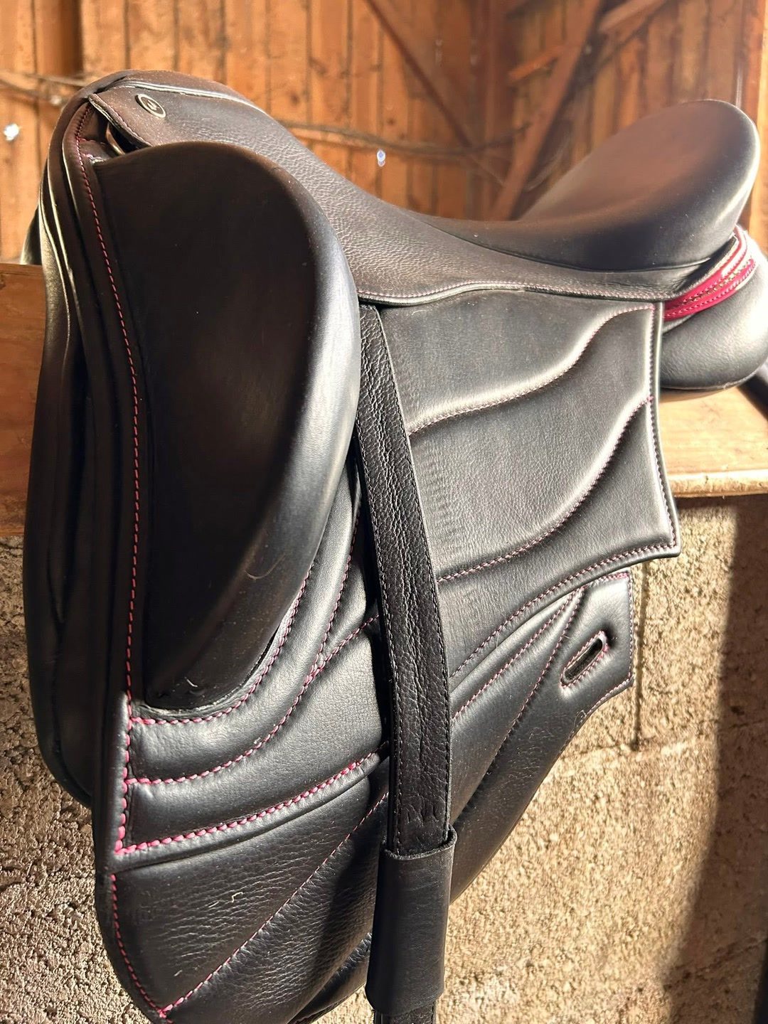 Selle Dressage 17,5, média 2