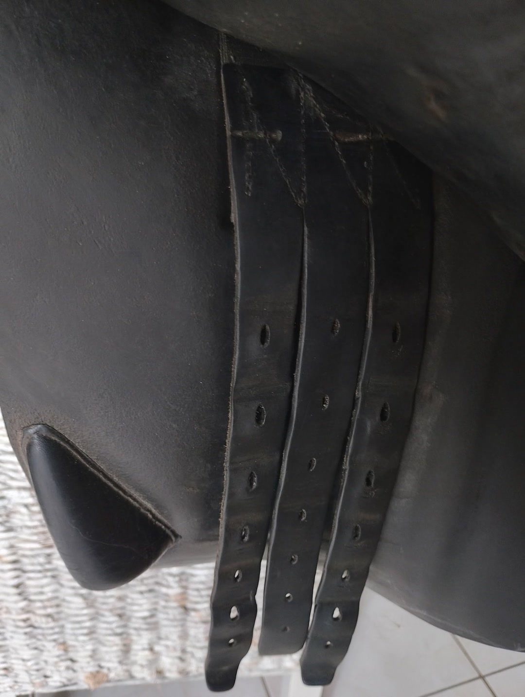 Selle Devoucoux taille 17,5, média 11