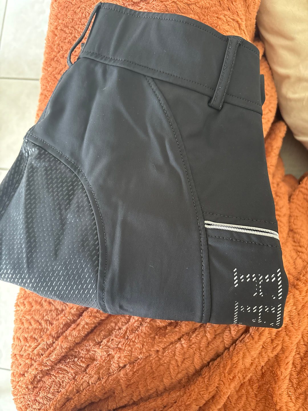Pantalon de cheval, média 4