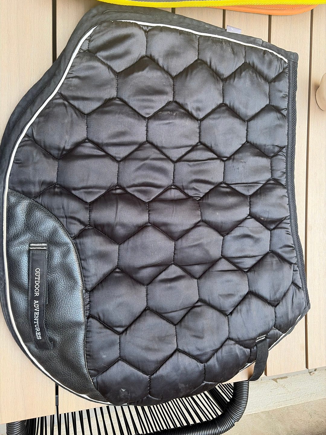 Tapis de selle Outlook adventures, média 2