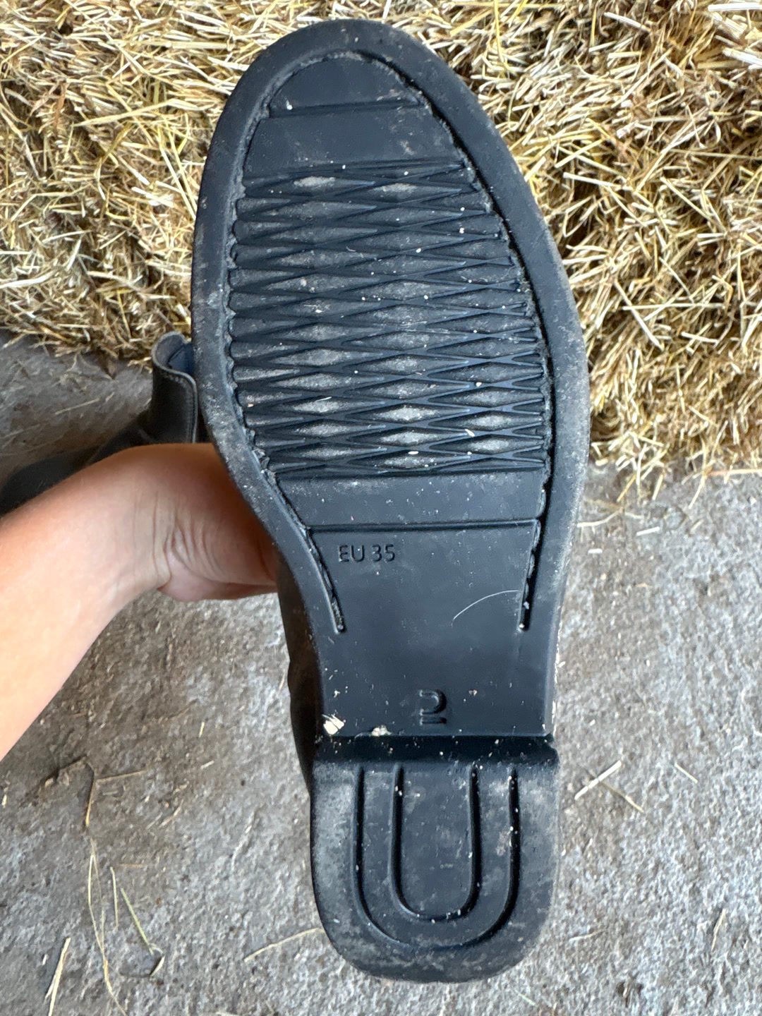 Boots, média 2