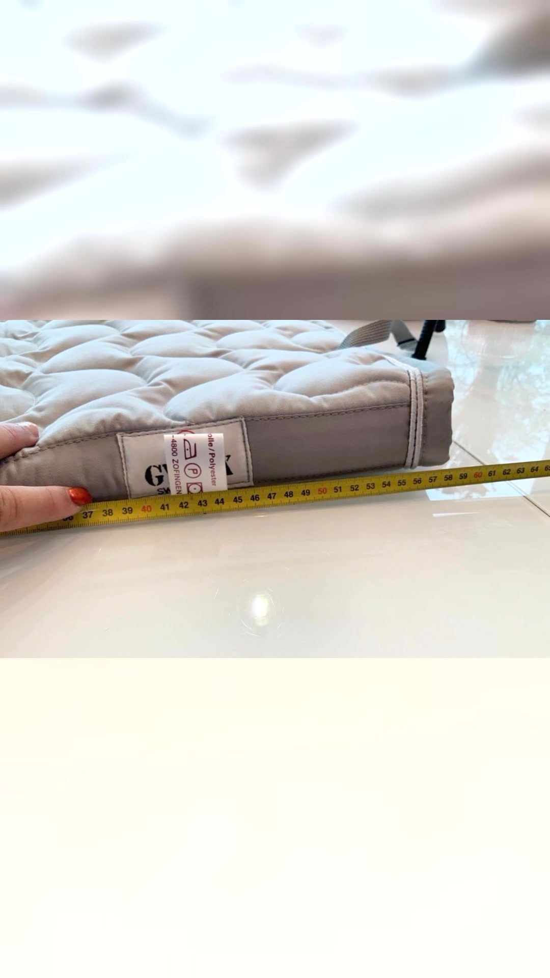 Tapis de selle neuf GIGAX gris clair, média 6