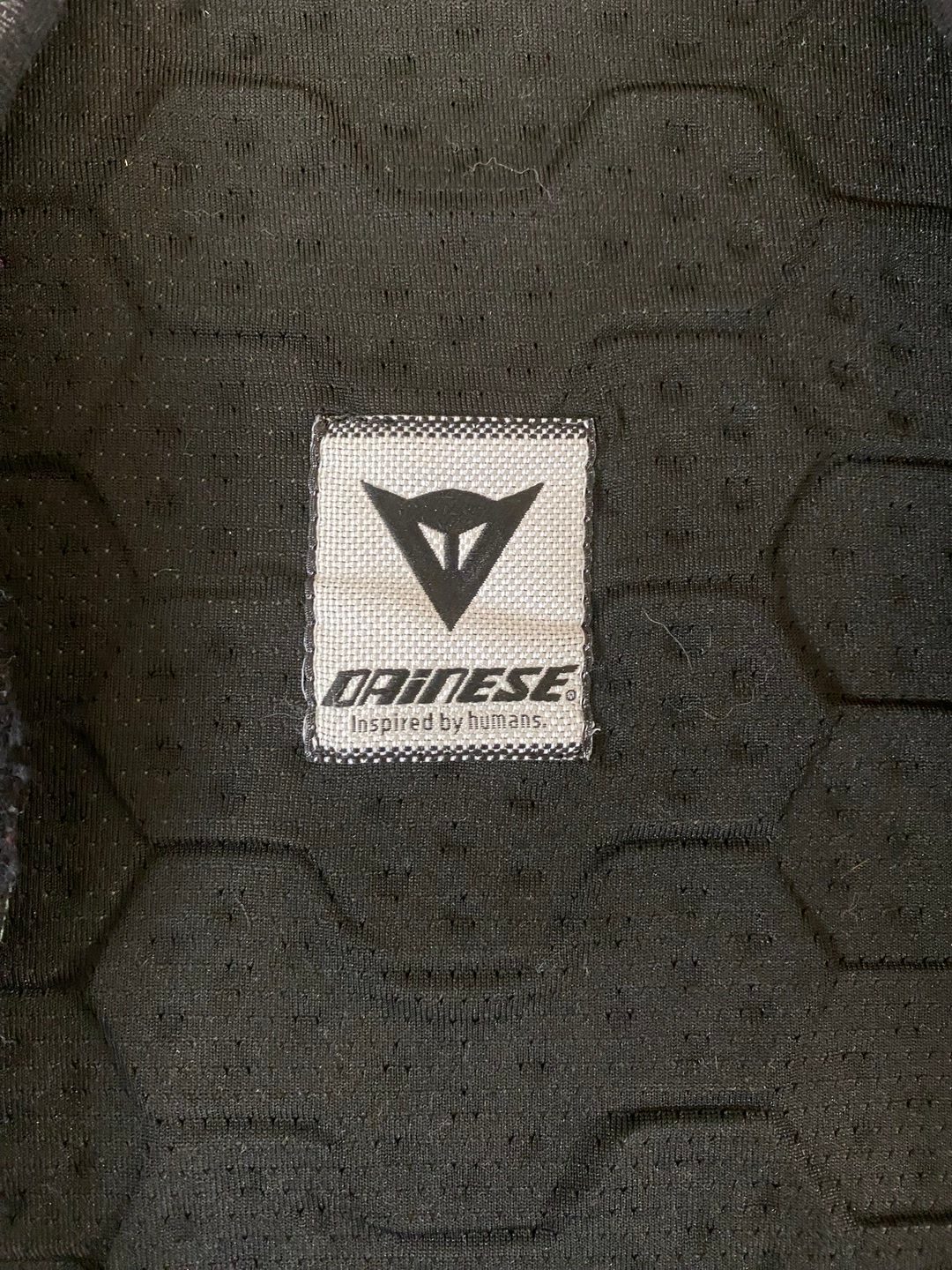 Protection dorsale Dainese, média 3