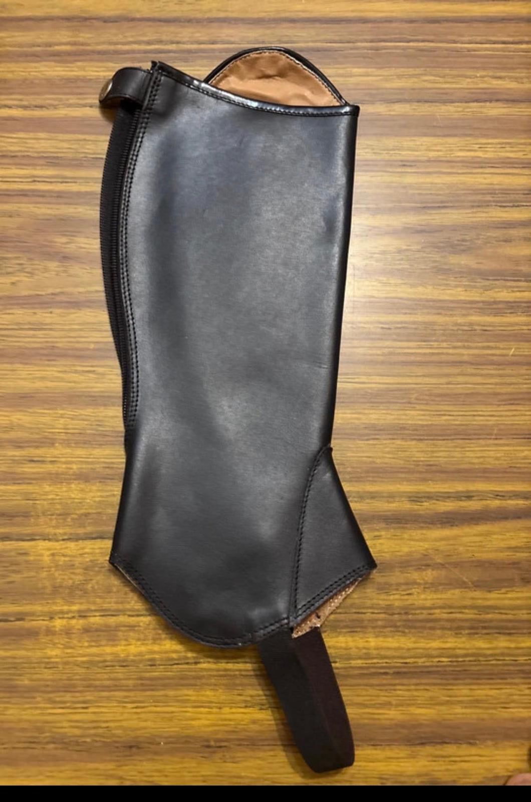 Chaps en cuir neuves, optimum, média 3