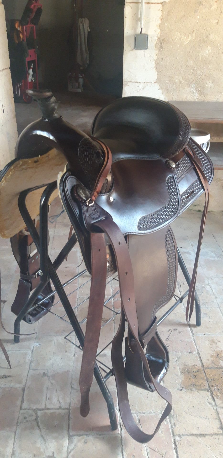 Selle américaine belle qualité Simco, média 2