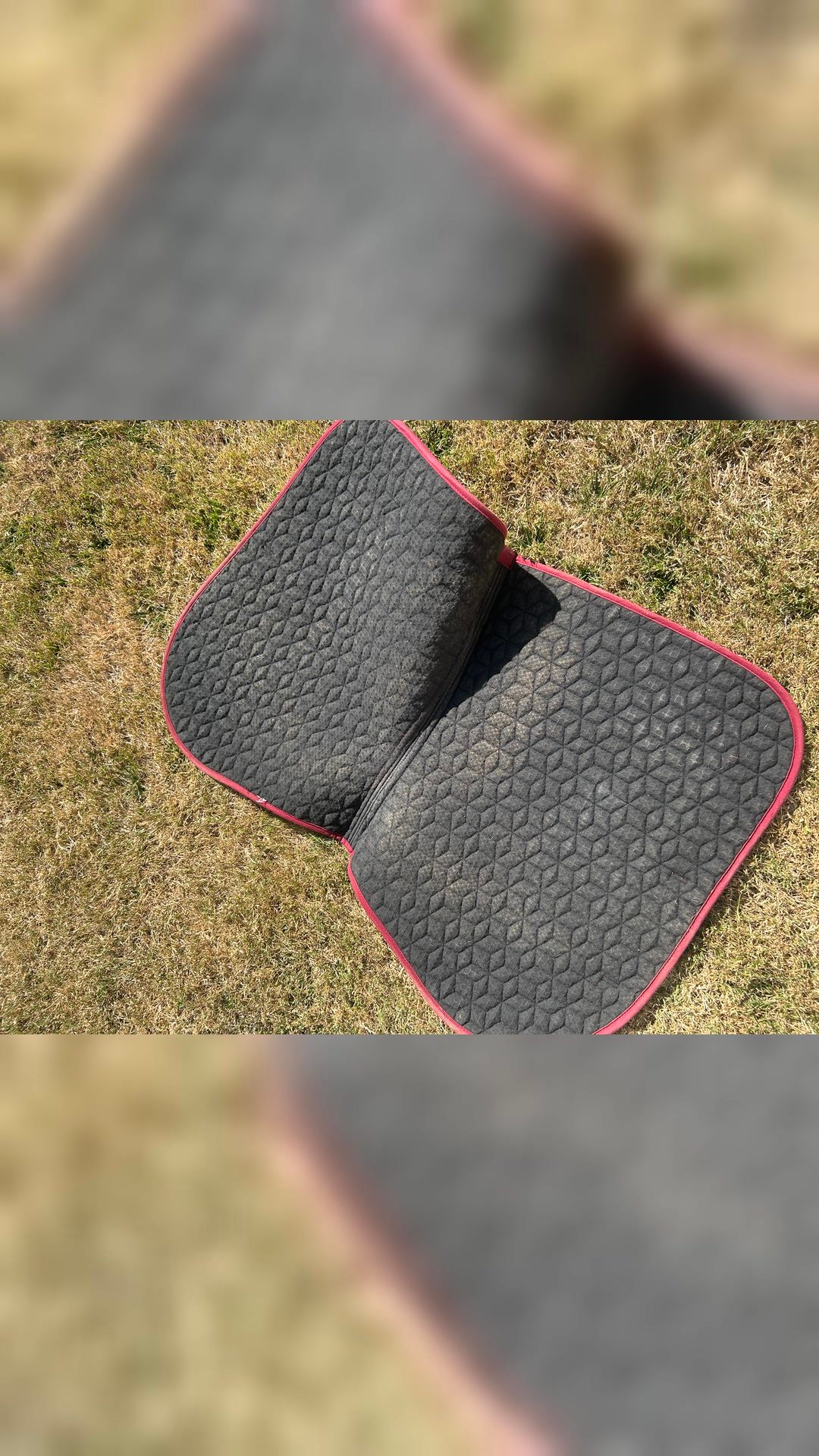Tapis de selle bordeaux Kentucky full, média 3