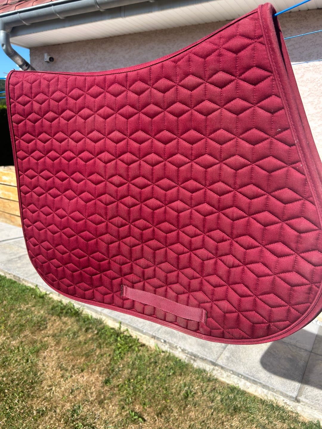 Tapis de selle bordeaux Kentucky full, média 2