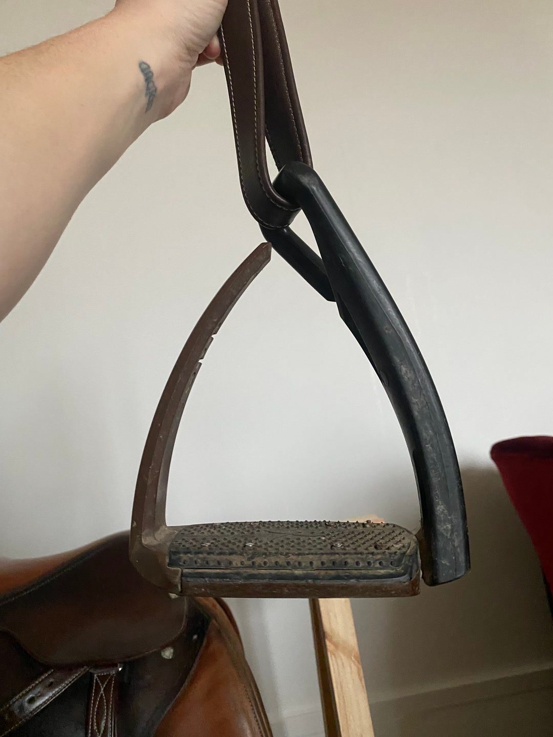 Selle mixte Butet 17p, média 9