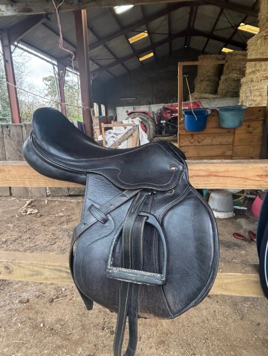 Selle Ecric Thomas en cuir modèle lugano, média 5