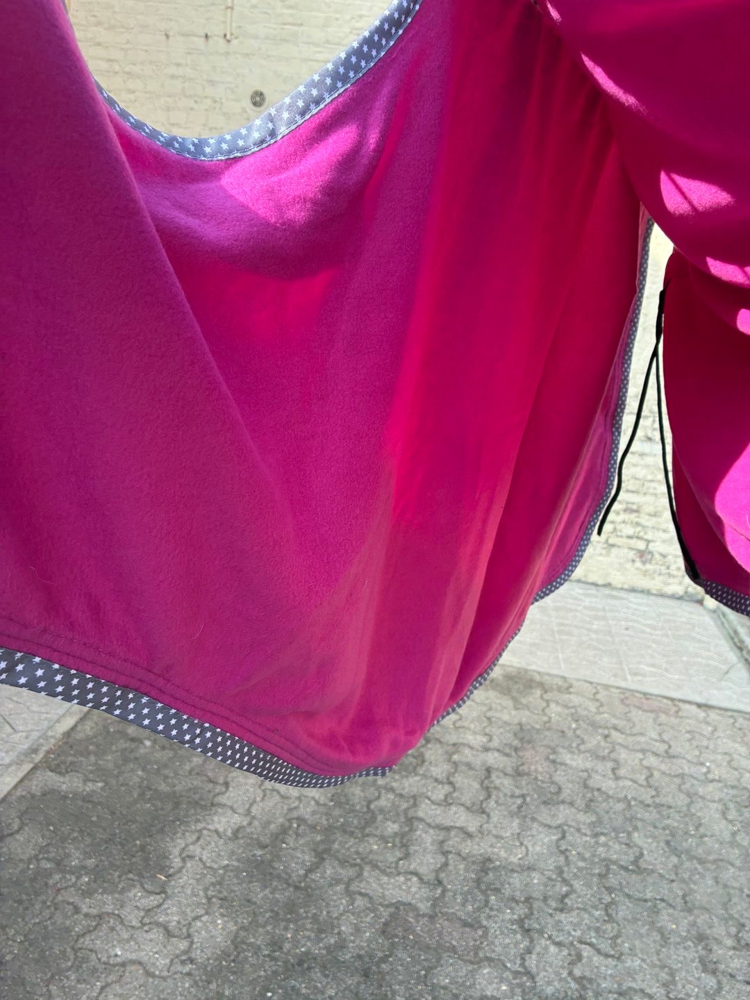 Couvre rein rose à étoile, média 2