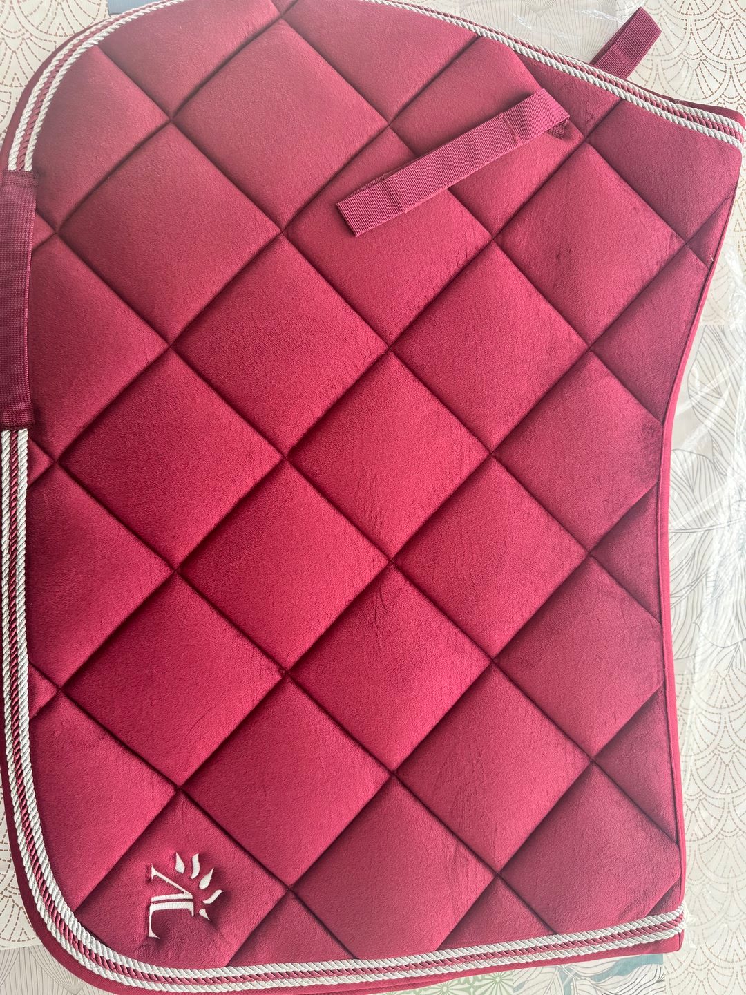 Tapis AL bordeaux neuf jamais utilisé, média 5