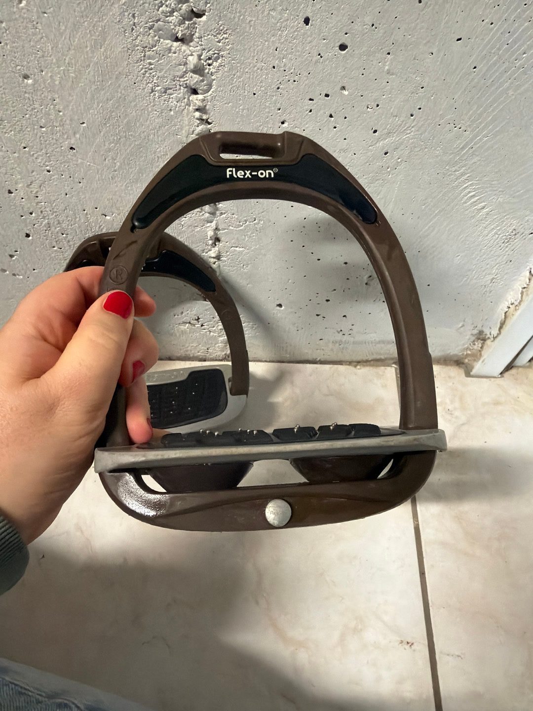 Étriers Flex-On marron, média 2