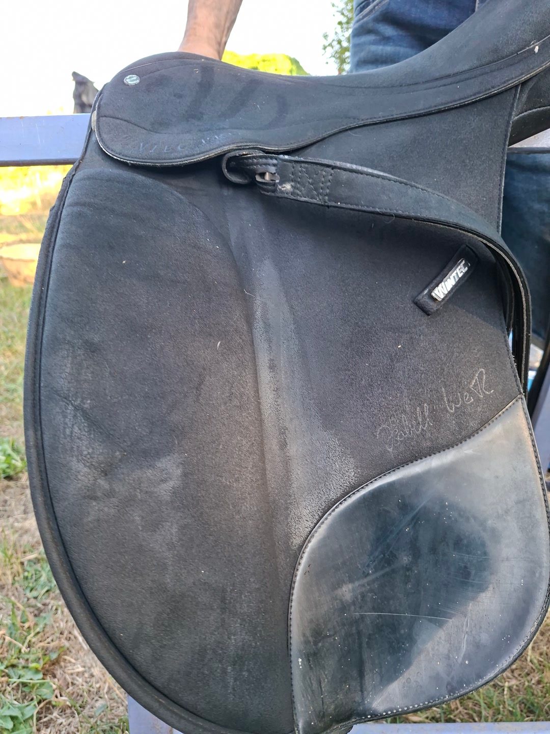 Selle dressage Wintec Isabell Werth 17"5, média 3