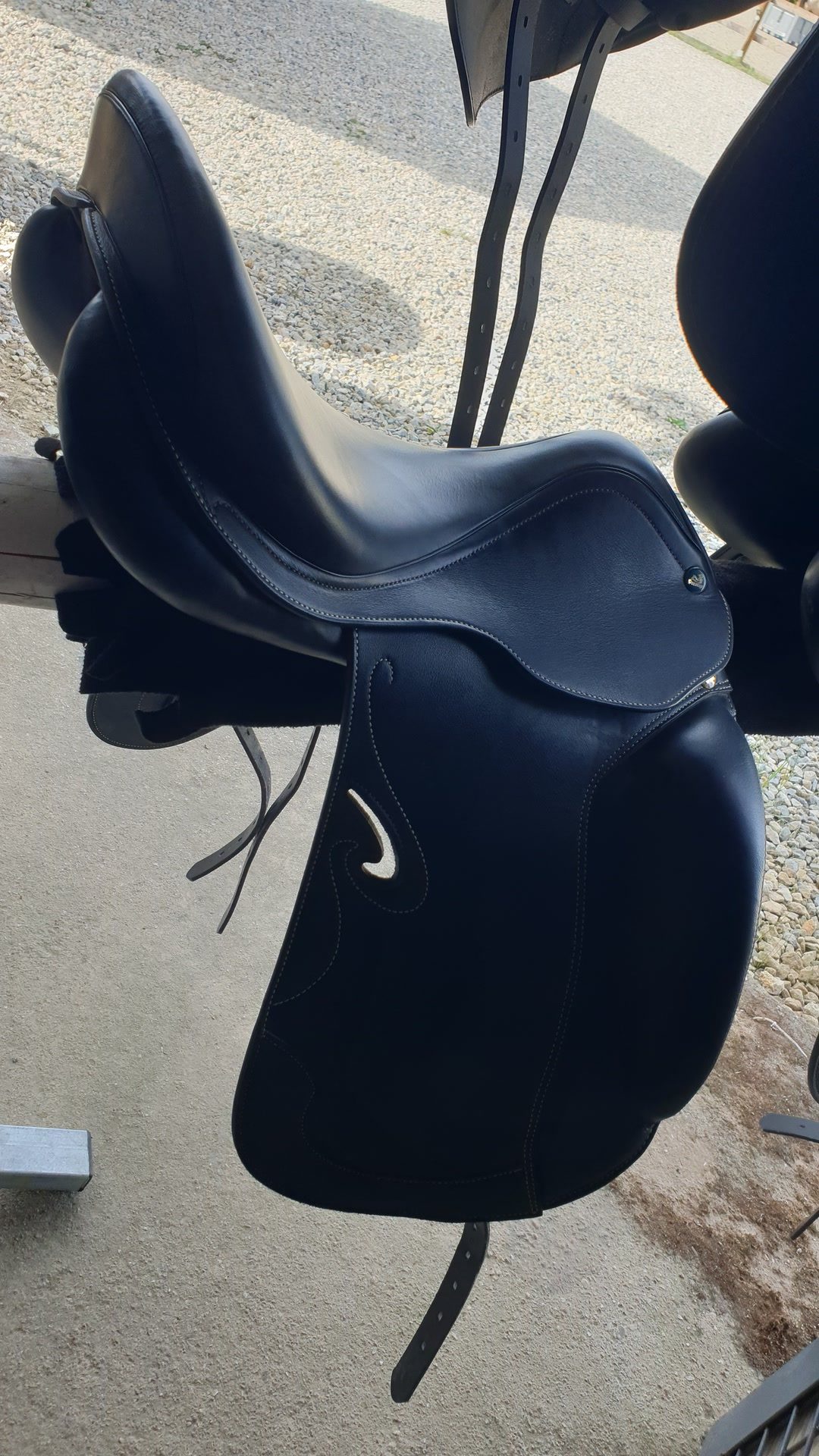 Selle dressage Prestige, média 3