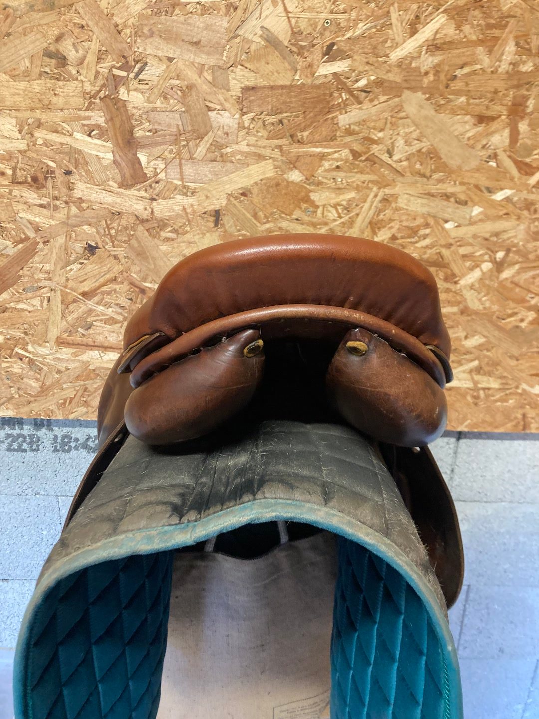 Selle mixte forestier 17,5, média 6