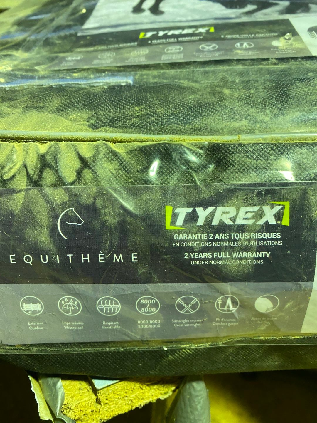 Couverture 150cm 300g neuve, média 3