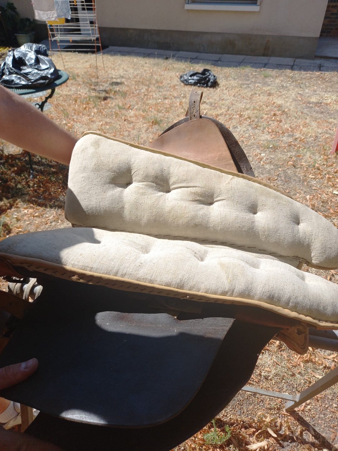 Selle cuir ancienne, média 8