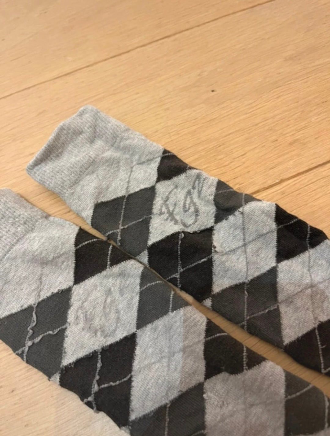 2 paires de chaussettes, média 3
