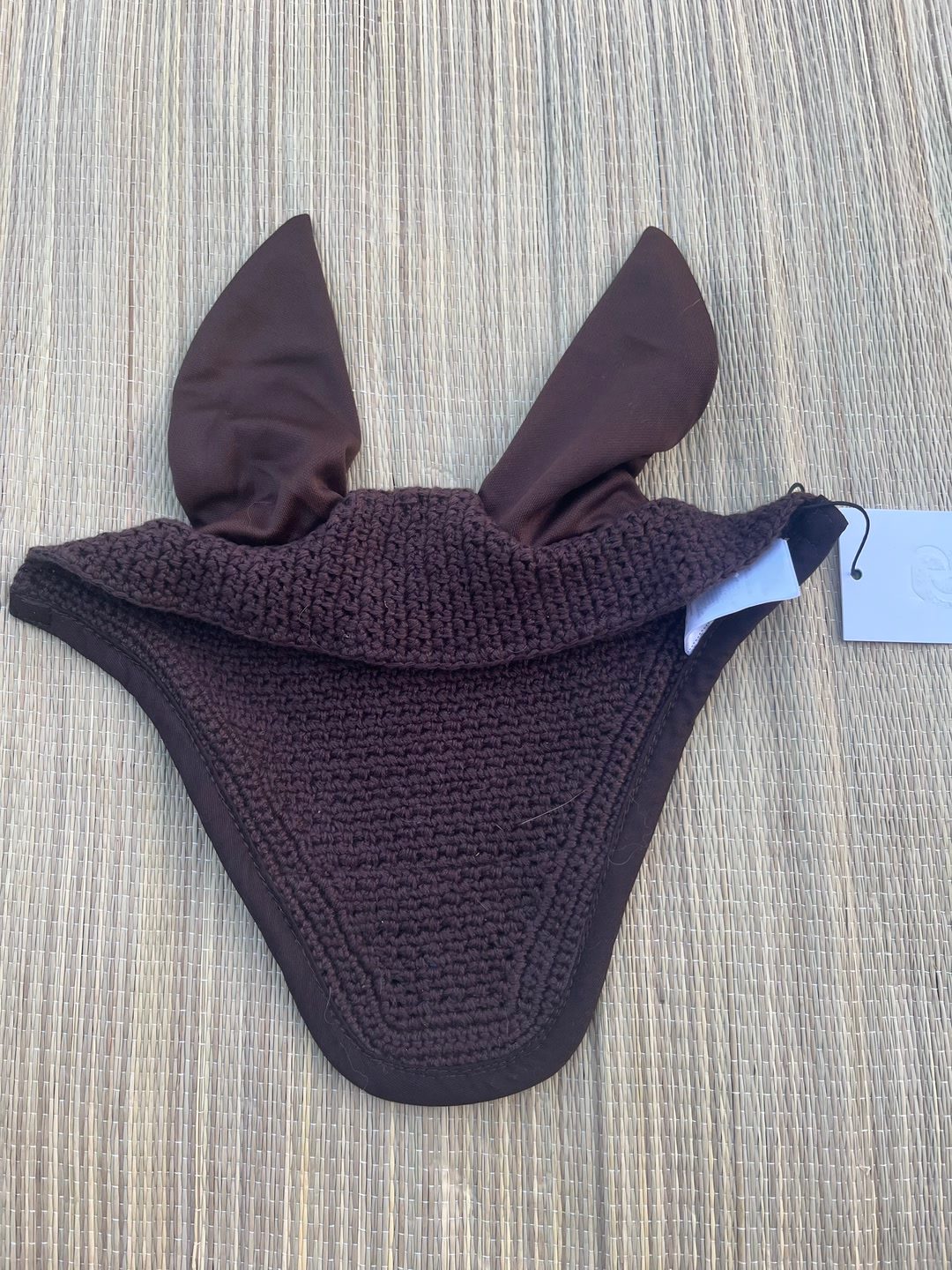 Bonnet pour cheval marron et blanc, média 3