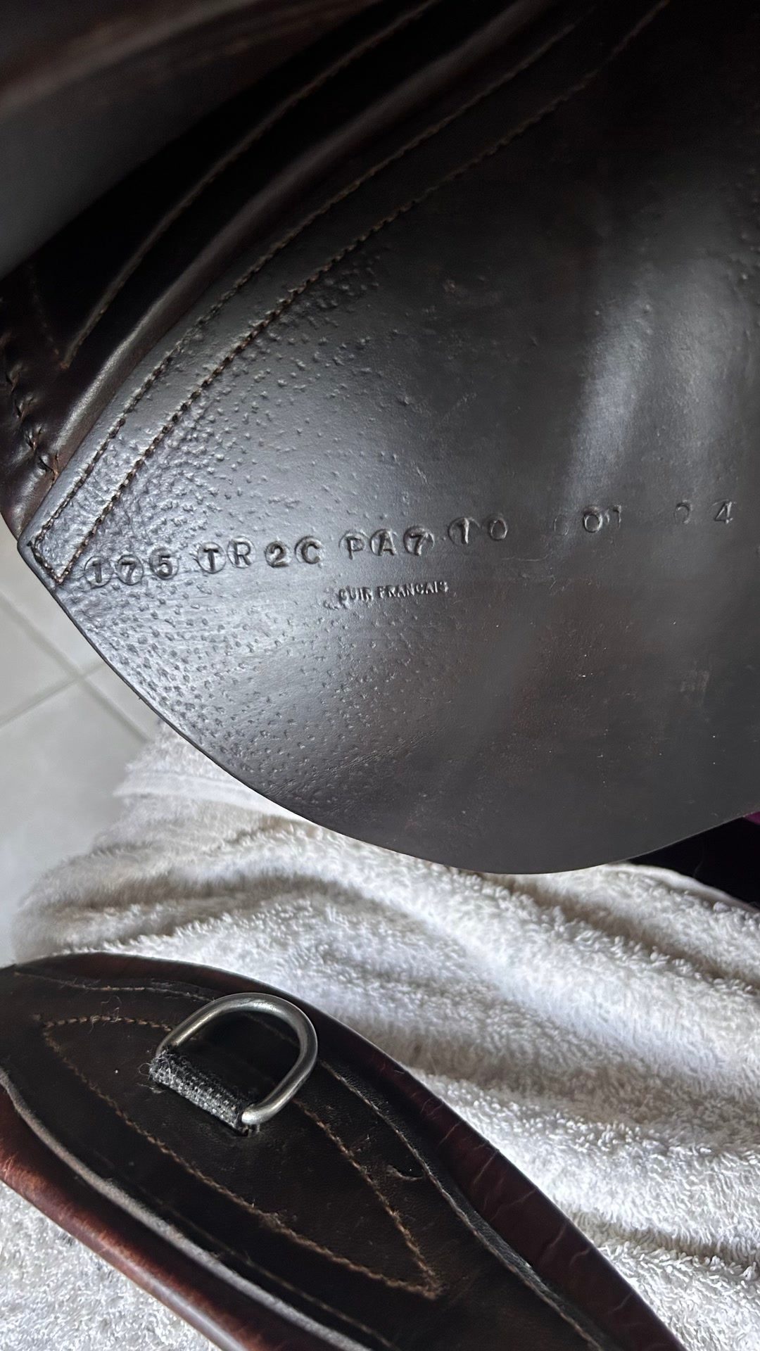 Selle de cheval CWD, média 5
