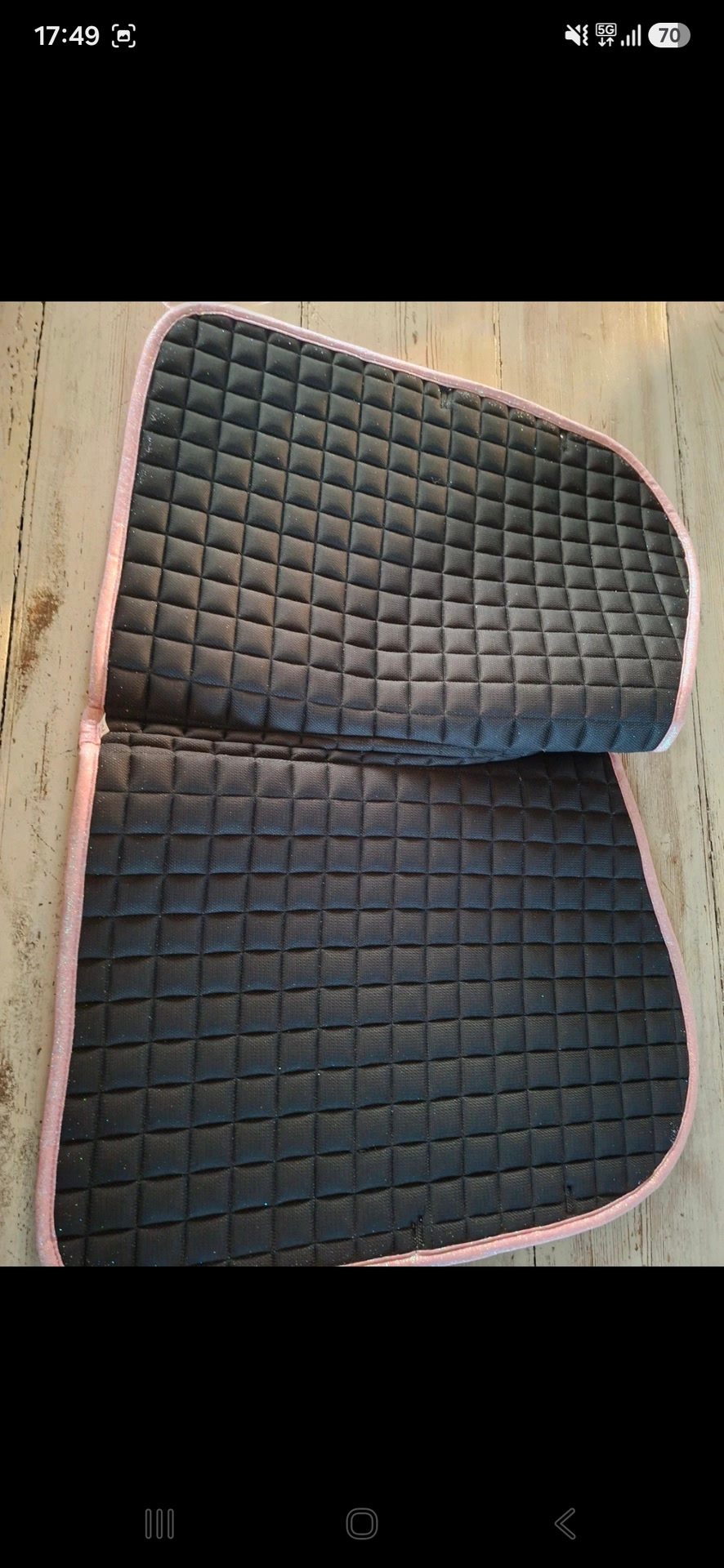 Tapis paillettes, média 4