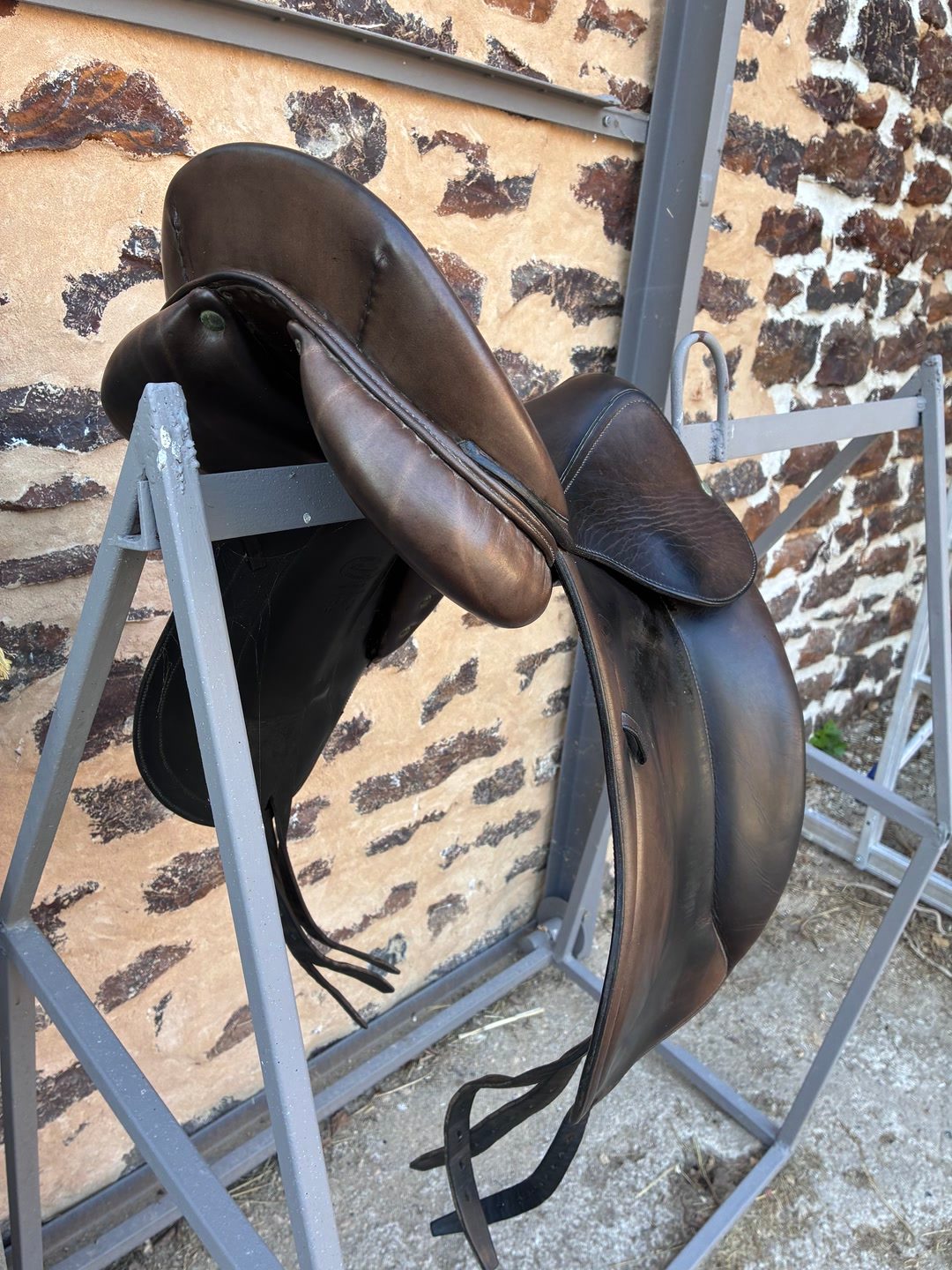 Selle dressage Devoucoux, média 5