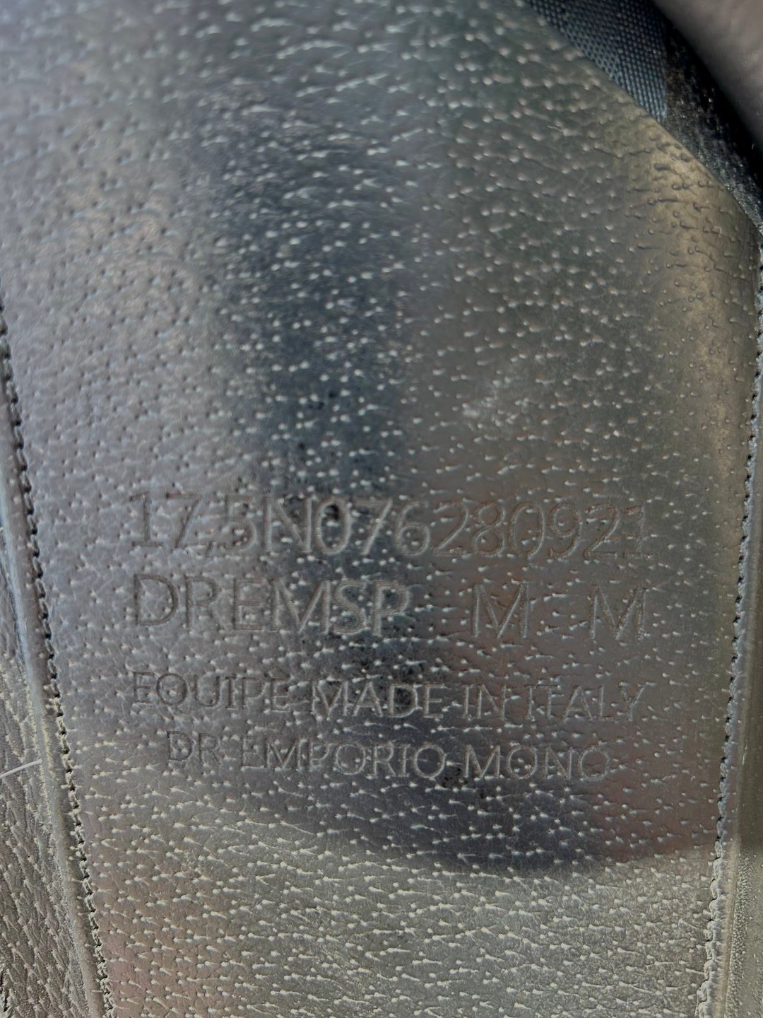 Vente selle dressage équipe 17,5 pouces, média 4
