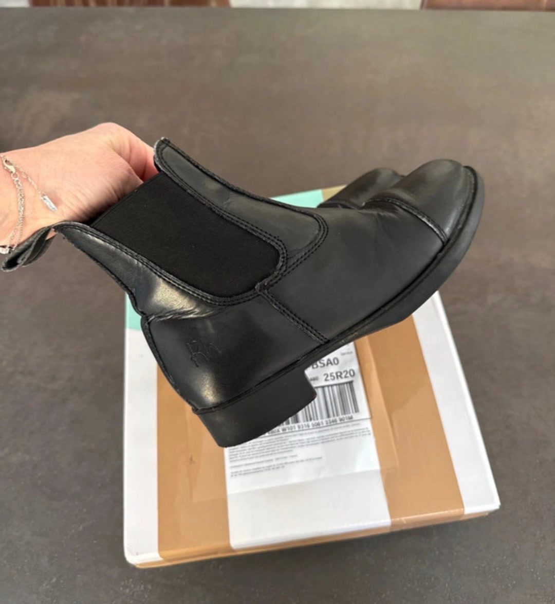 Bottines RW taille 33, média 3