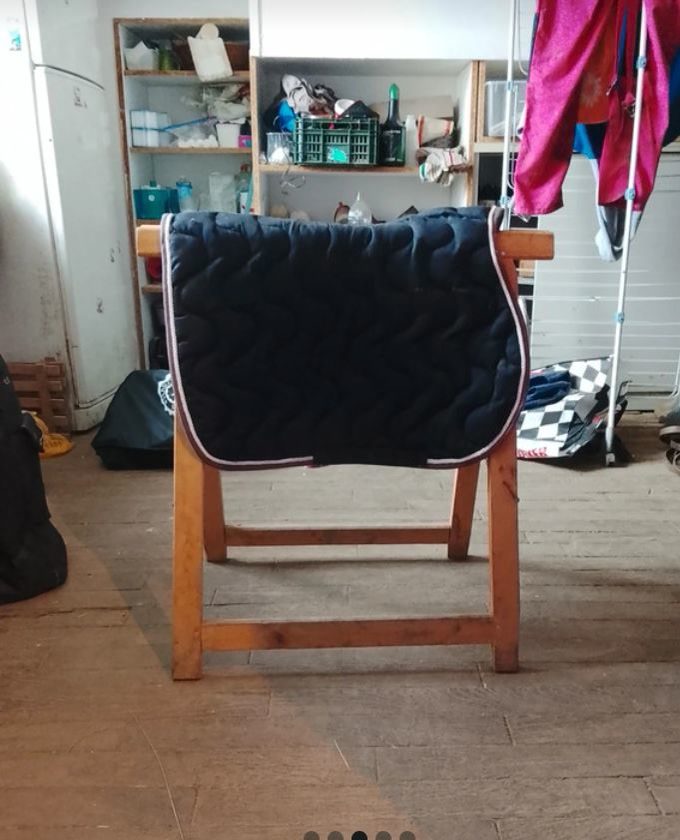 Ensemble tapis et bonnet noir, média 3