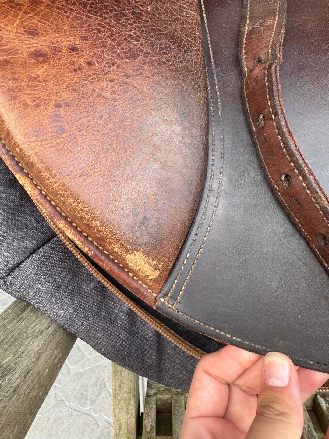 Selle belloir saumur 17,5 pouces, média 10