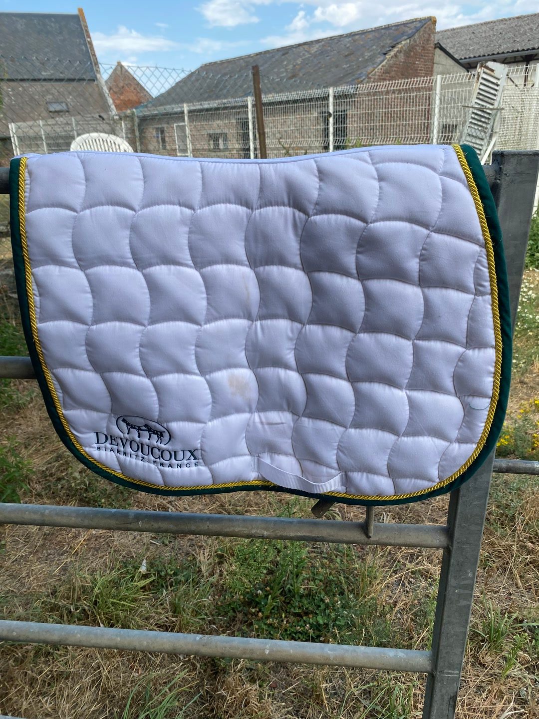 Tapis blanc devoucoux cheval, média 2