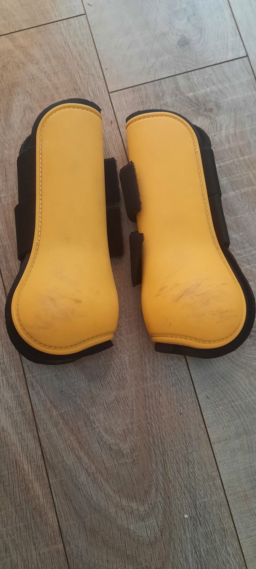 Ensemble de Guêtre et protège boulet jaune, média 3