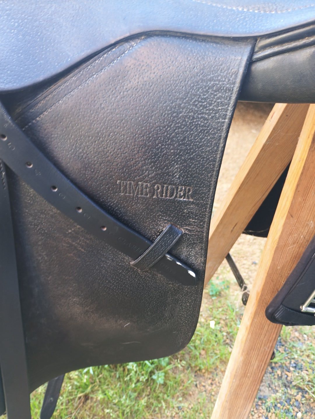 Selle de dressage, média 5