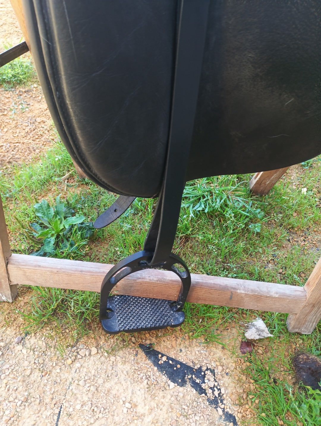 Selle de dressage, média 6