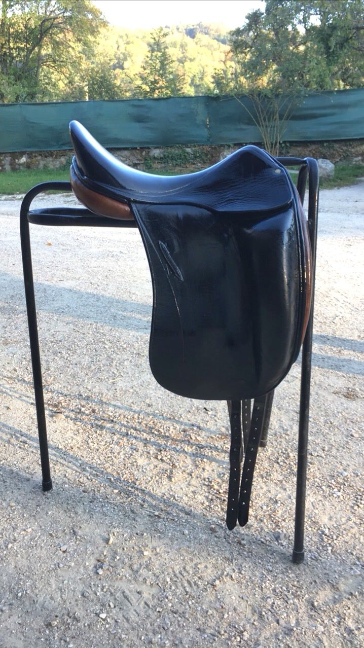 Selle de dressage Childeric 17 pouces, média 2