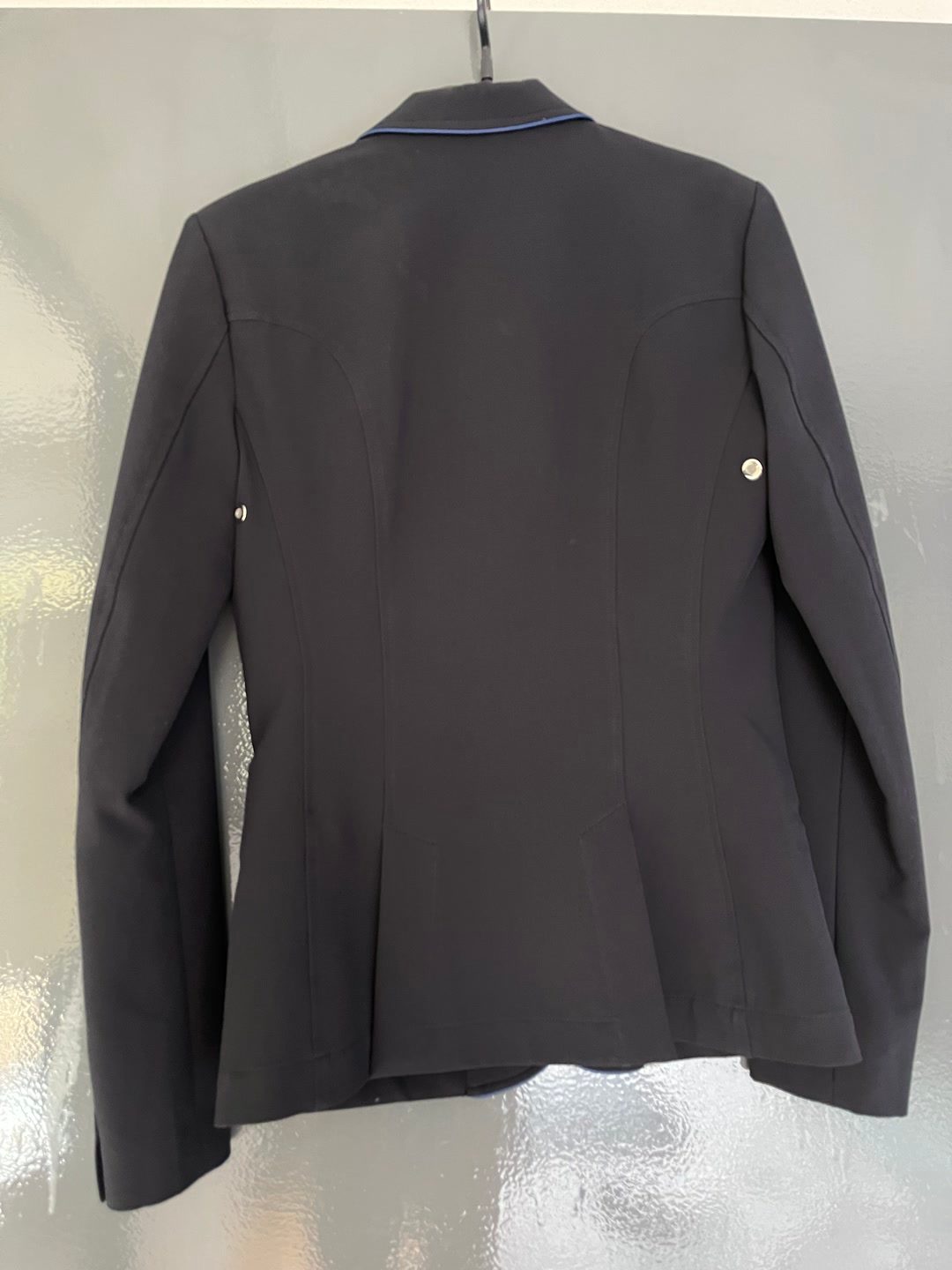 Veste Equiline, média 4