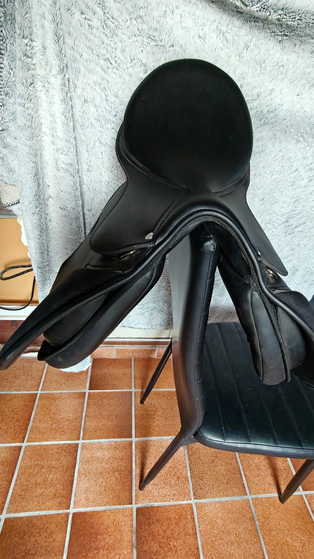 Selle mixte Synthia 17,5", média 2