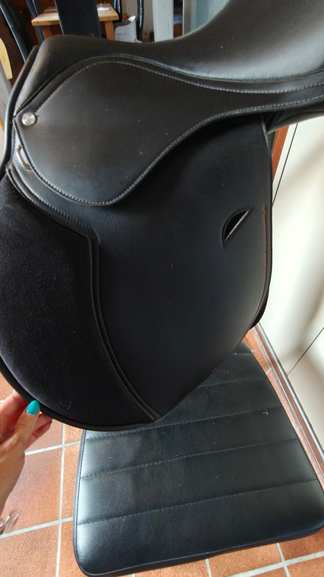 Selle mixte Synthia 17,5", média 3