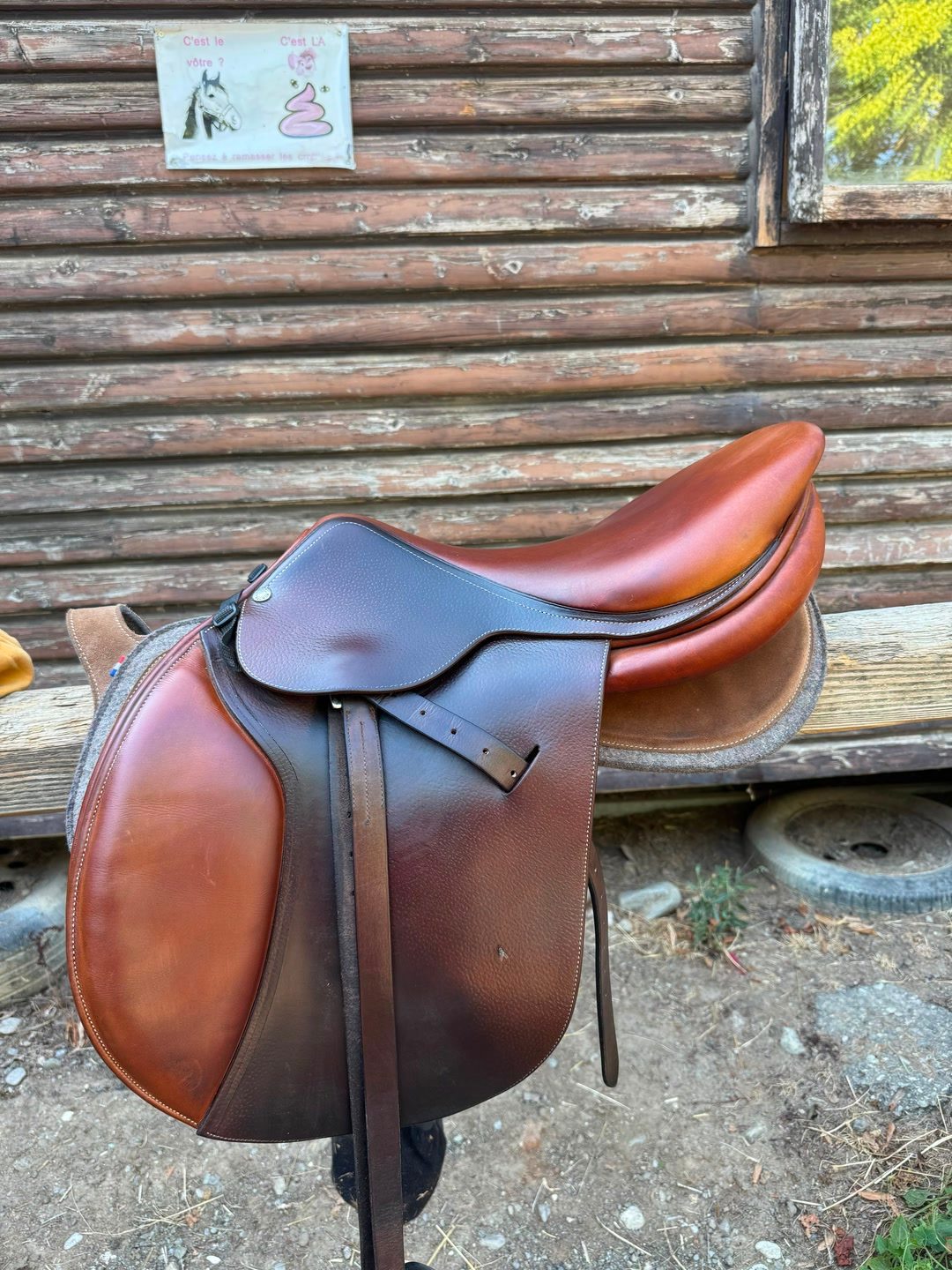 À vendre Selle Butet 17”, média 4