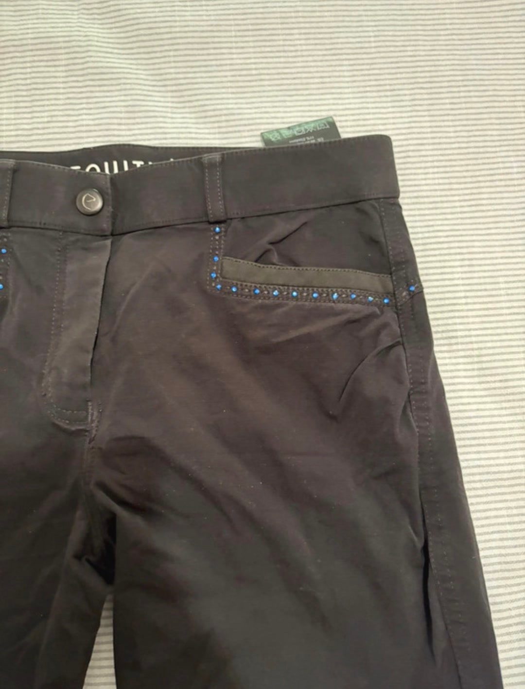 Pantalon, média 4