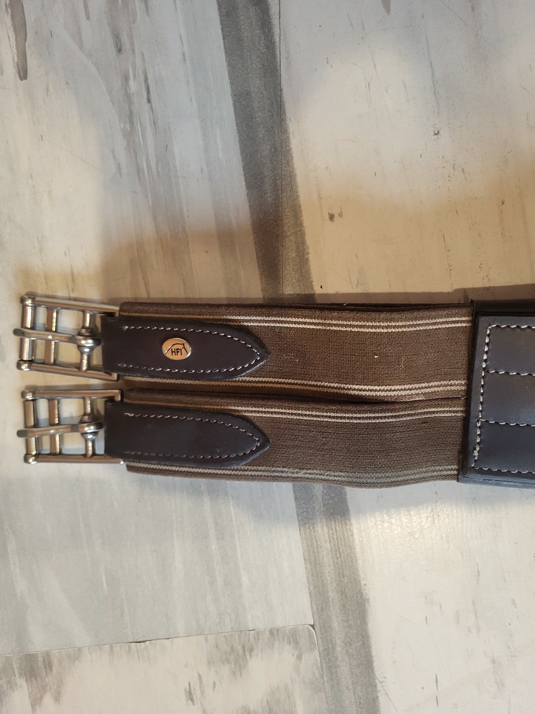 Bavette cuir  HFI 125, média 2