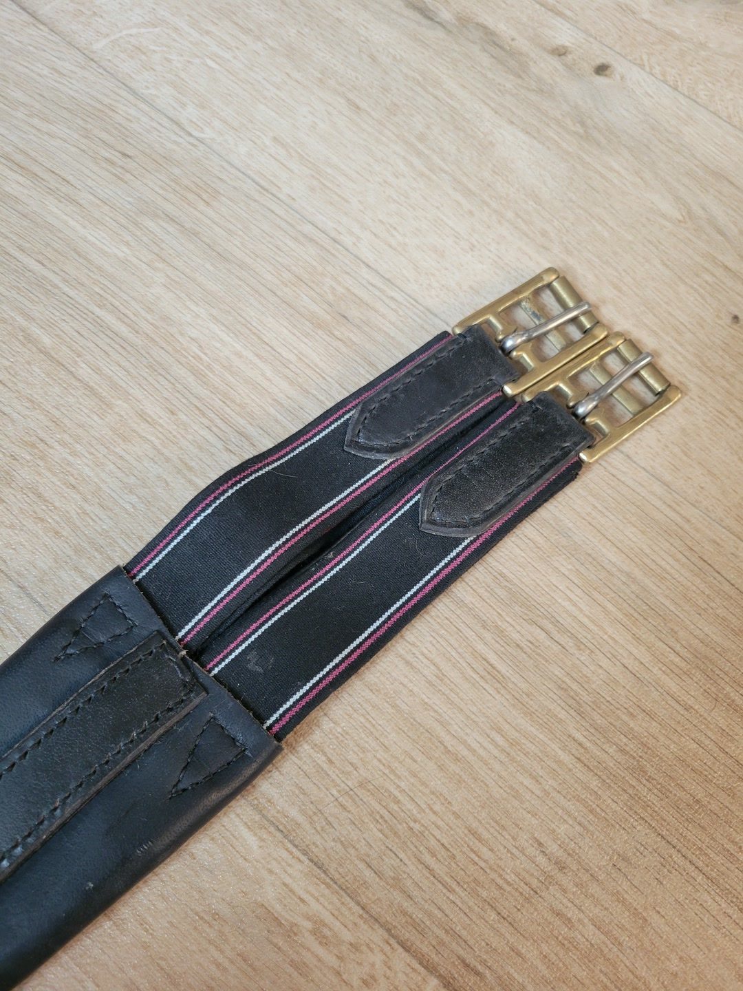 Sangle anatomique 125 cm en cuir, média 3