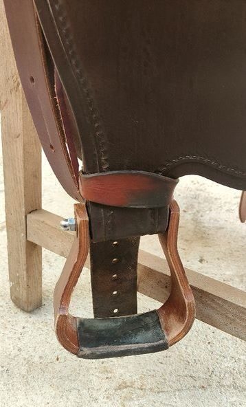 Selle Western Diamond C 16 pouces, média 4