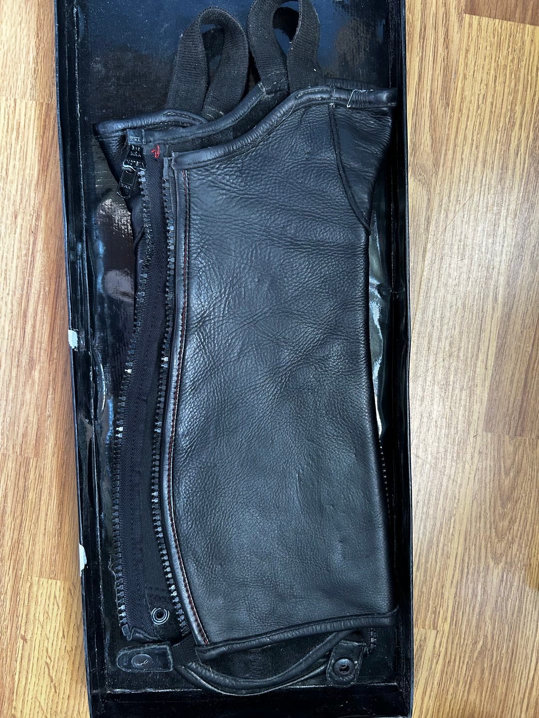 Chaps noires taille S Félix Buhler, média 2