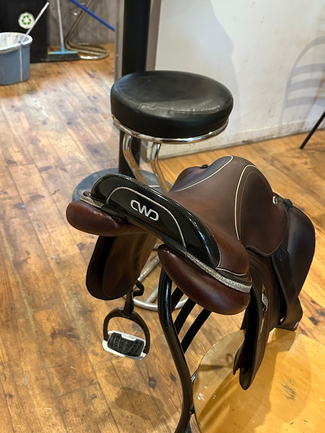 Selle Mademoiselle CWD, média 4