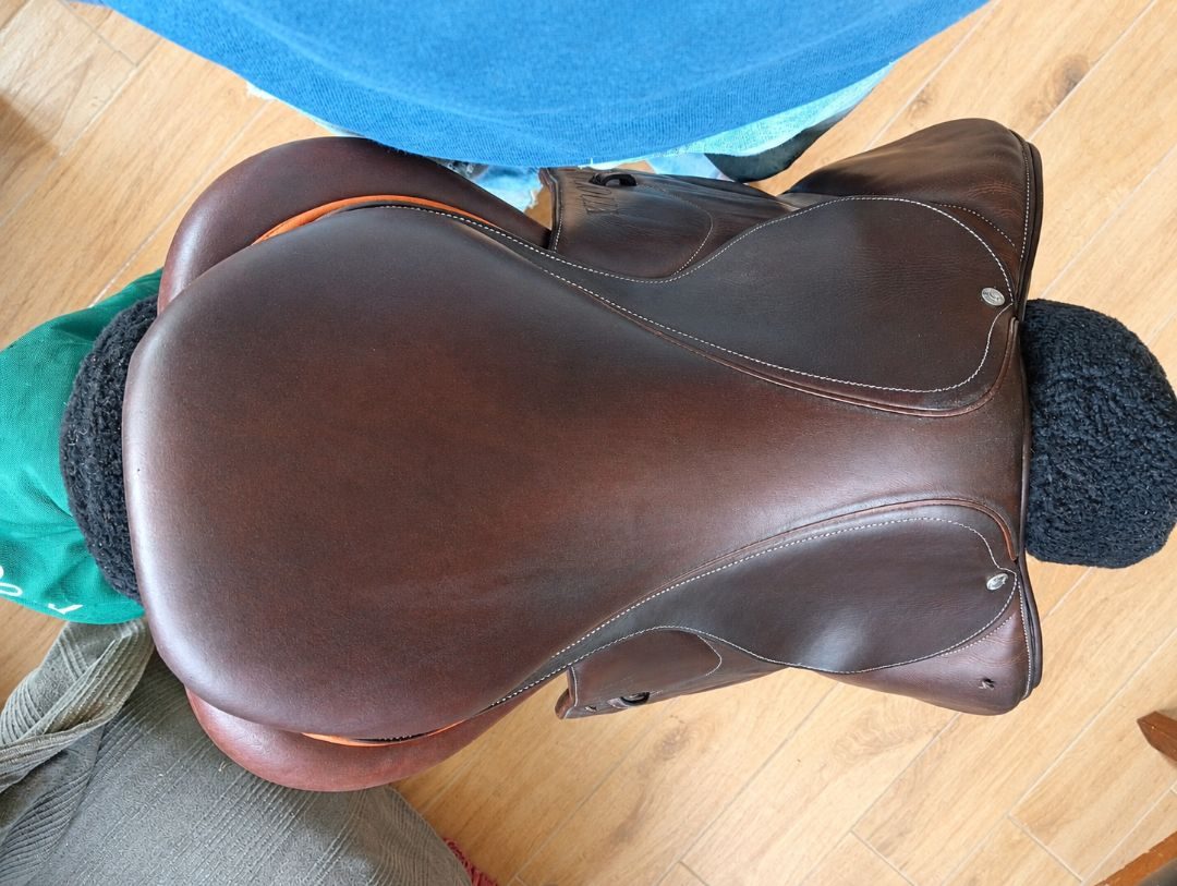 Selle devoucoux biarritz 17.5, média 4