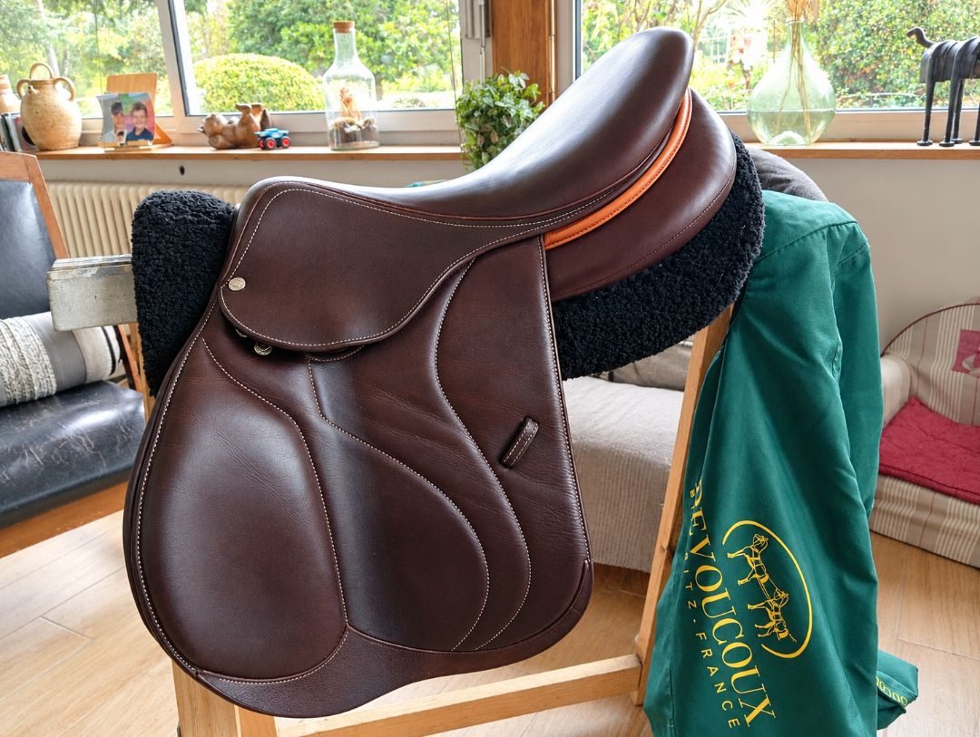Selle devoucoux biarritz 17.5, média 2