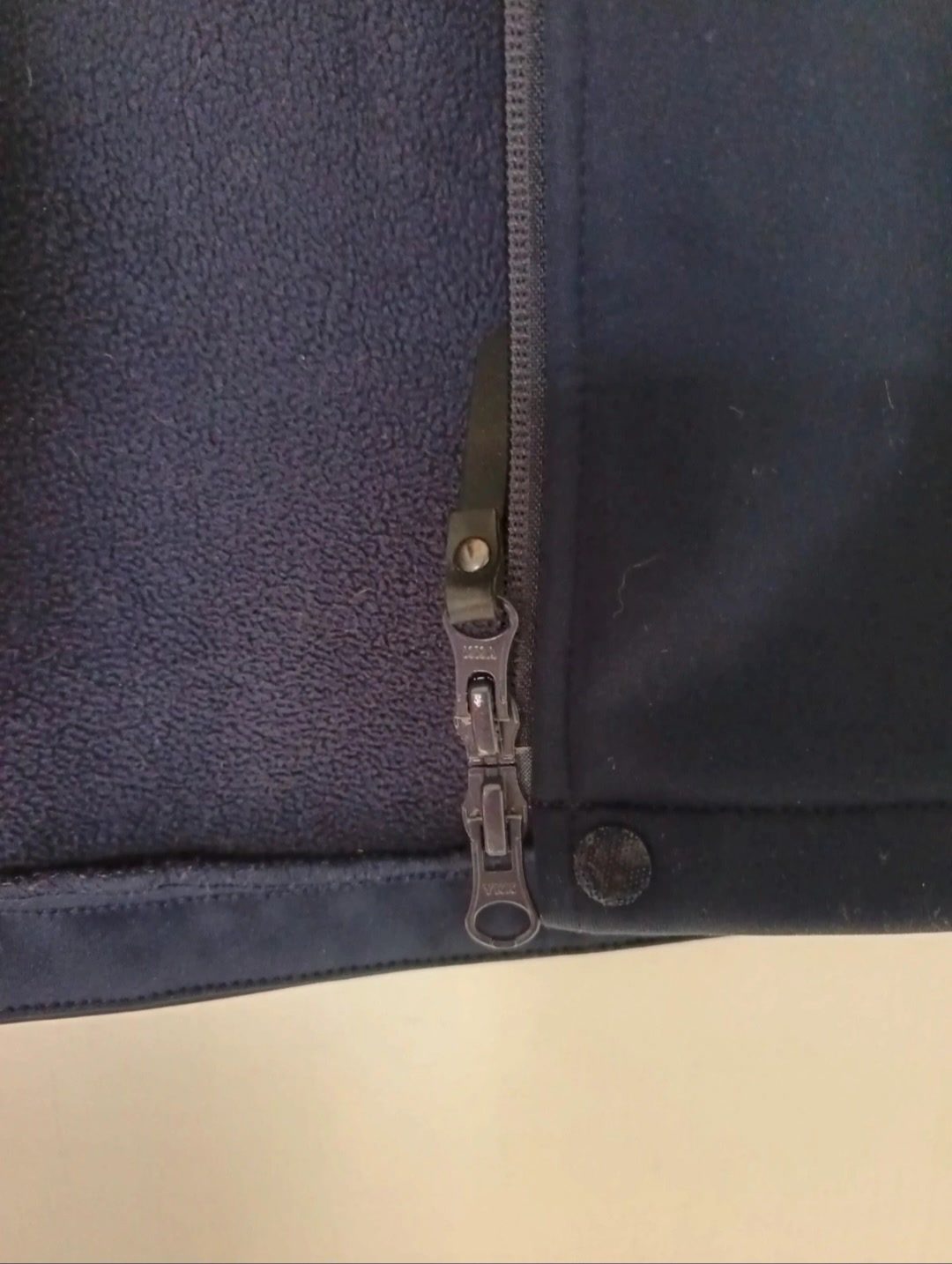 Veste, média 4